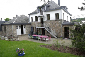 Отель Villa Caroline, Вэм